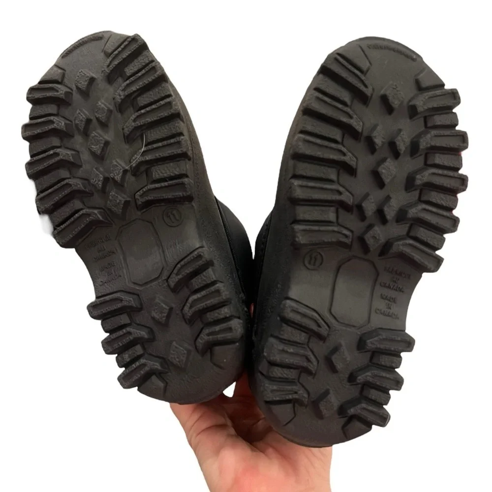 NWT Tundra Toddler Teddy Snow Boots in Navy in size c11